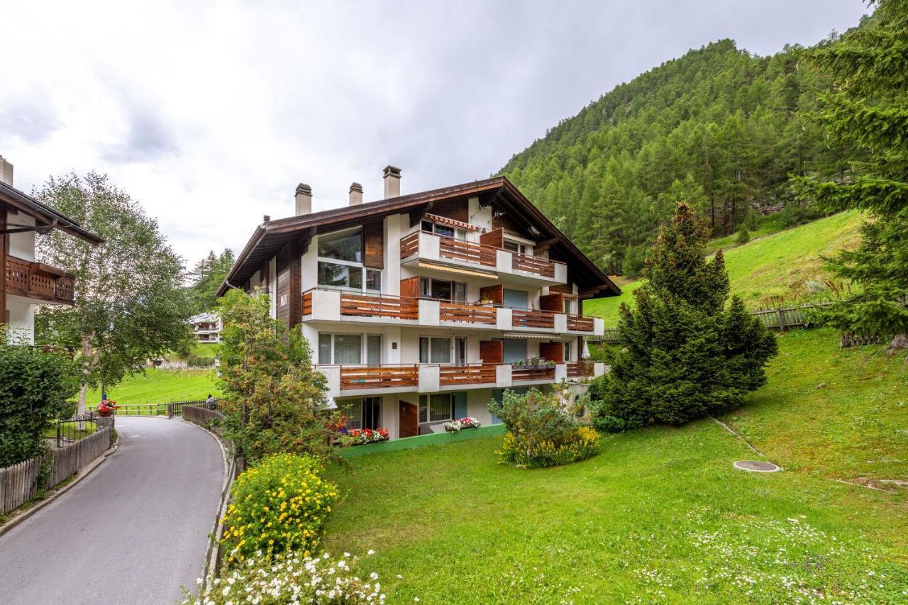 Ferienwohnung Haus Mia Zermatt Exterior photo